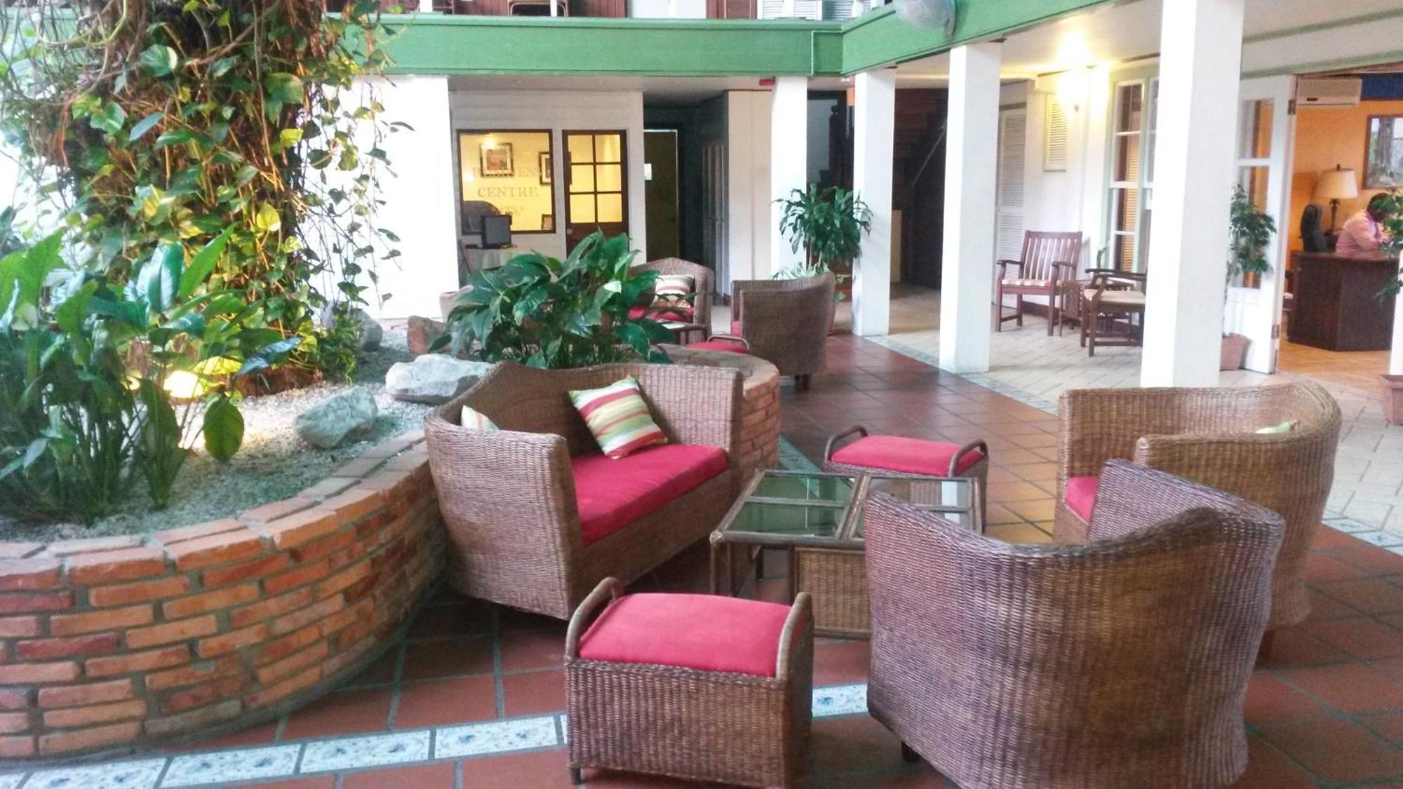 Cara Lodge Hotel Georgetown Exterior photo